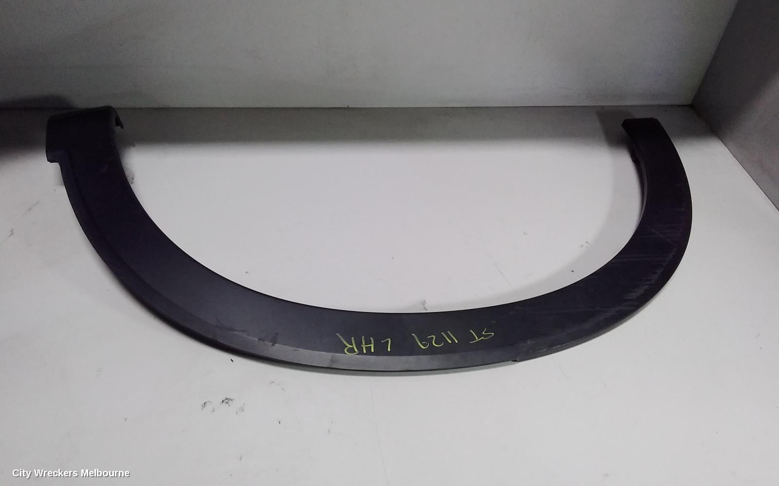 HONDA HRV WHEEL ARCH FLARE, LH REAR, RU5, 12/2014 ONWARDS - Image 1