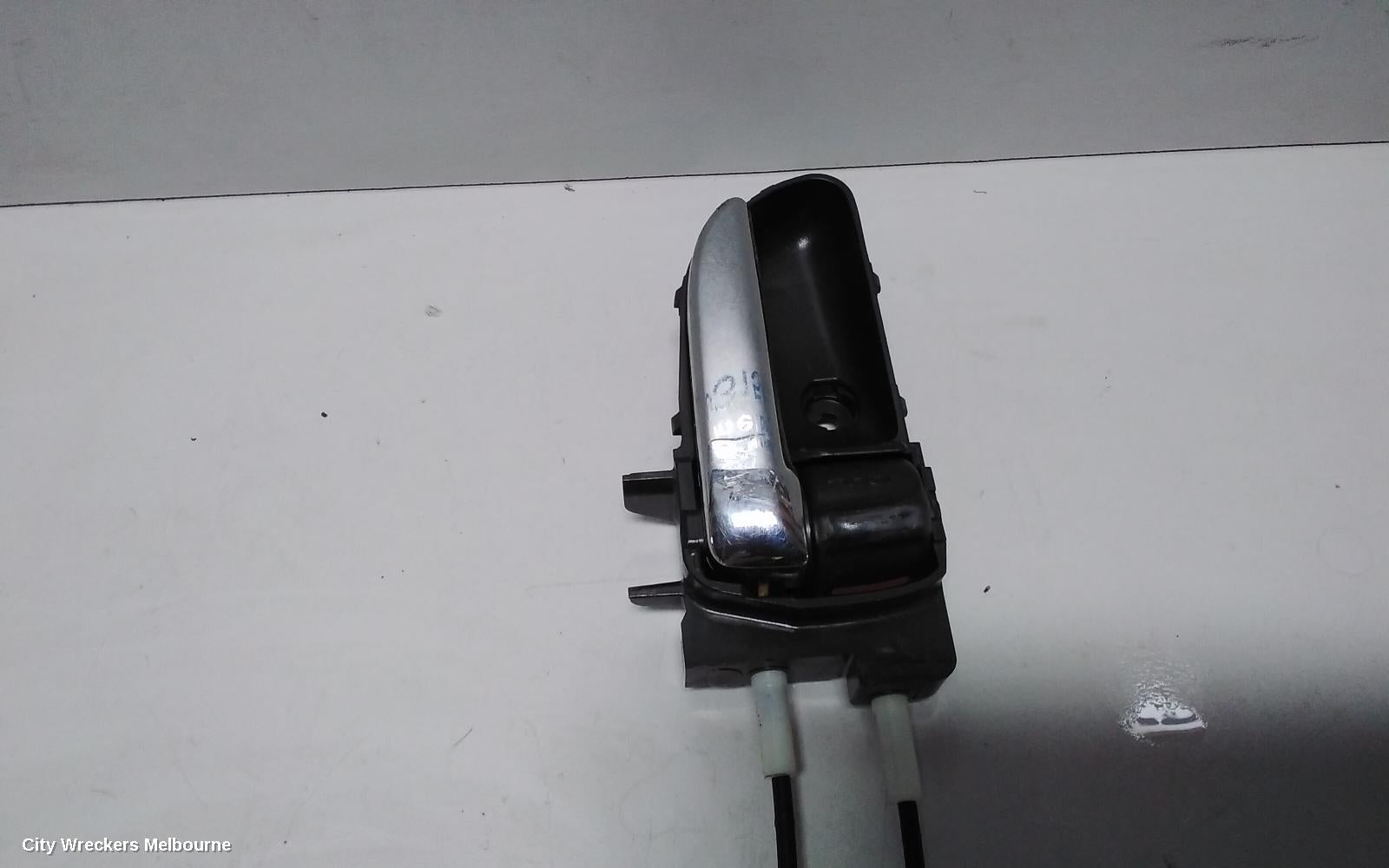 SUBARU FORESTER DOOR/BOOT/GATE LOCK, RIGHT FRONT DOOR LOCK, 06/2005 - 02/2008 - Image 3