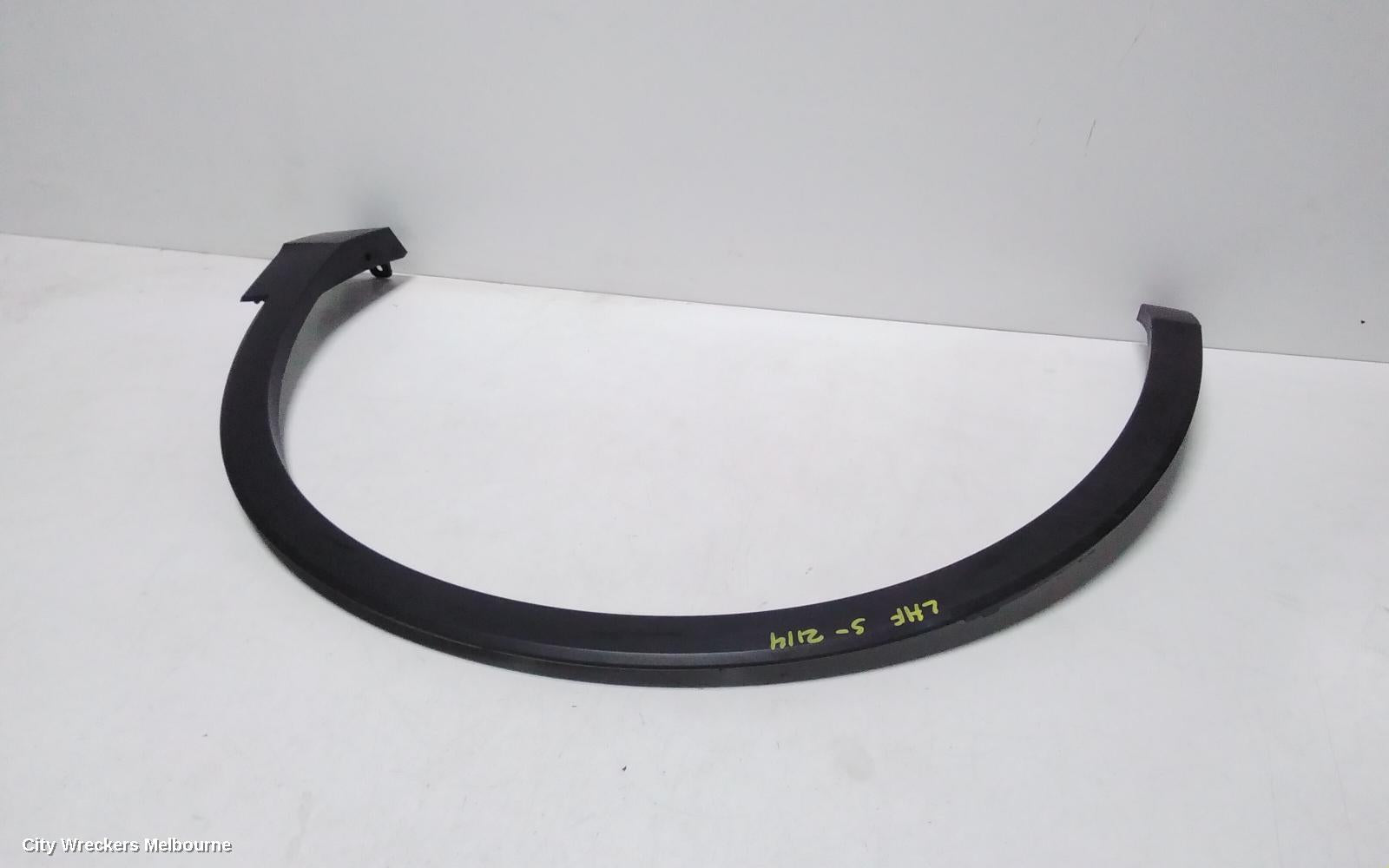 VOLKSWAGEN TIGUAN WHEEL ARCH FLARE, LH FRONT, 5NA, 06/2016 ONWARDS - Image 1