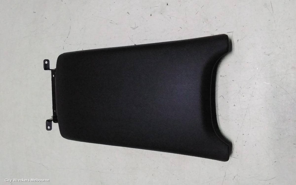 CHERY TIGGO 7 CONSOLE, T32, 05/2023 ONWARDS - Image 1