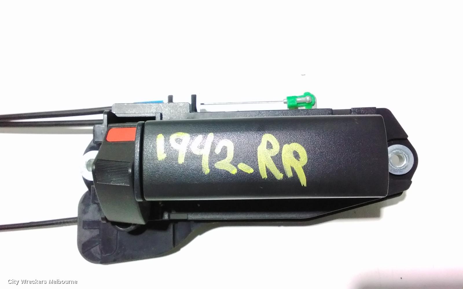 TOYOTA HIACE DOOR HANDLE, 300 SERIES, INNER, RH REAR, 02/2019 ONWARDS - Image 2