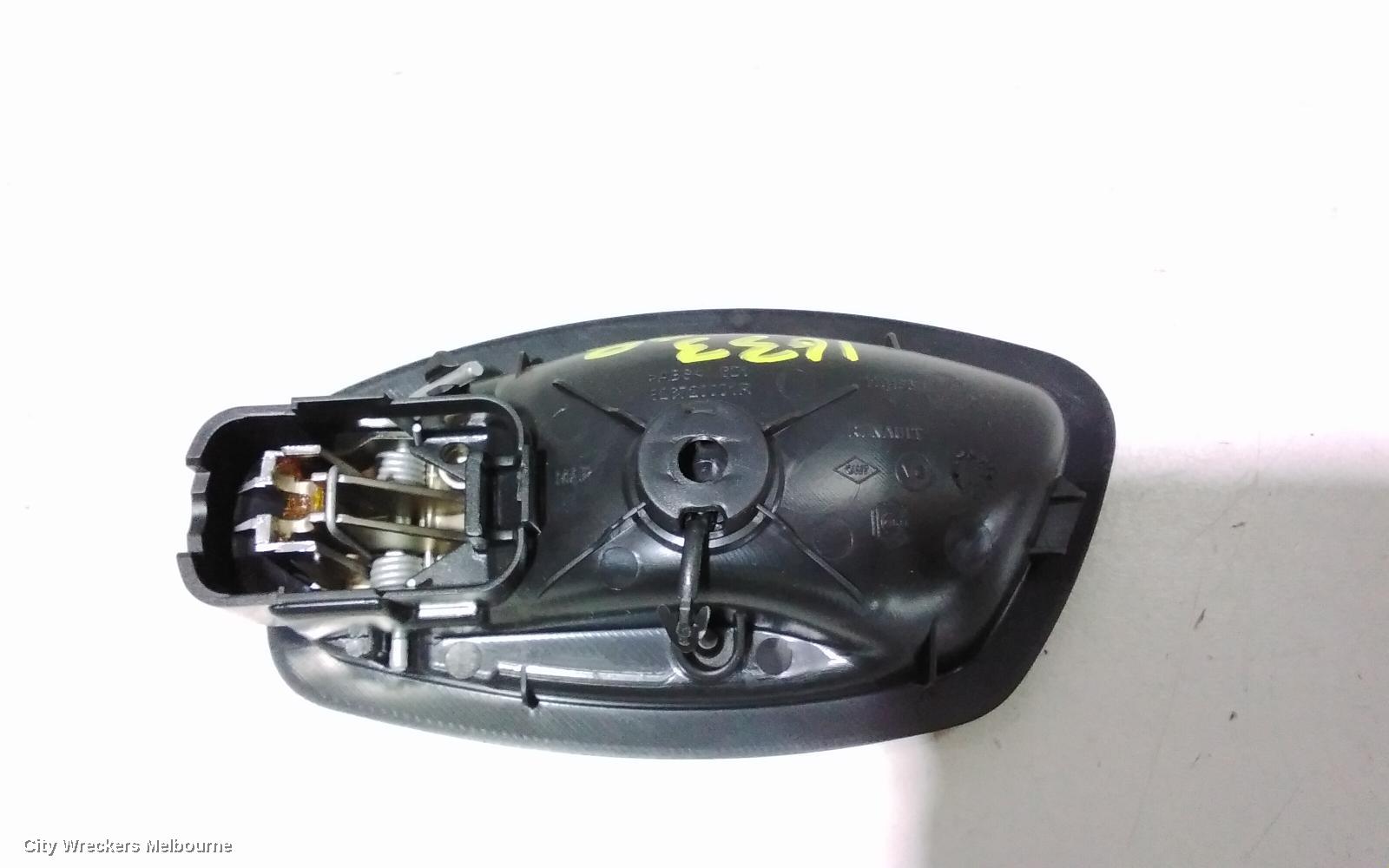 RENAULT CLIO DOOR HANDLE, X98, 09/2013 - 10/2019 - Image 2