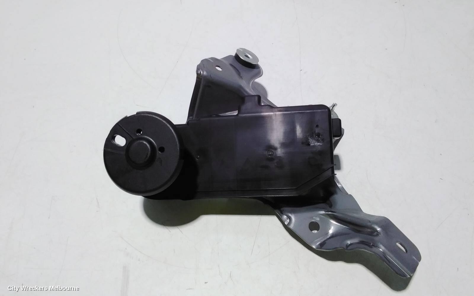 TOYOTA KLUGER WIPER MOTOR, TAILGATE, GSU50/GSU55, 03/2014 - 02/2021 - Image 3