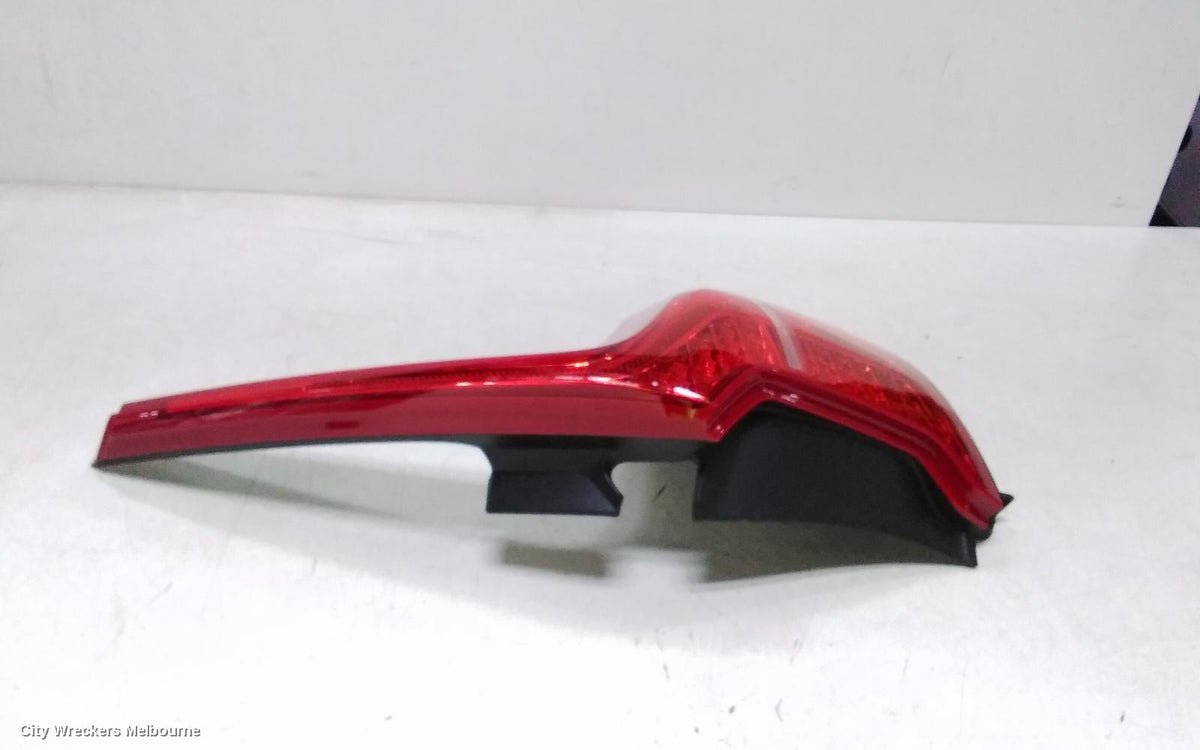 VOLVO XC90 RIGHT TAILLIGHT, MK2, IN BODY, W/ LED TYPE, 04/2015 ONWARDS - Image 3