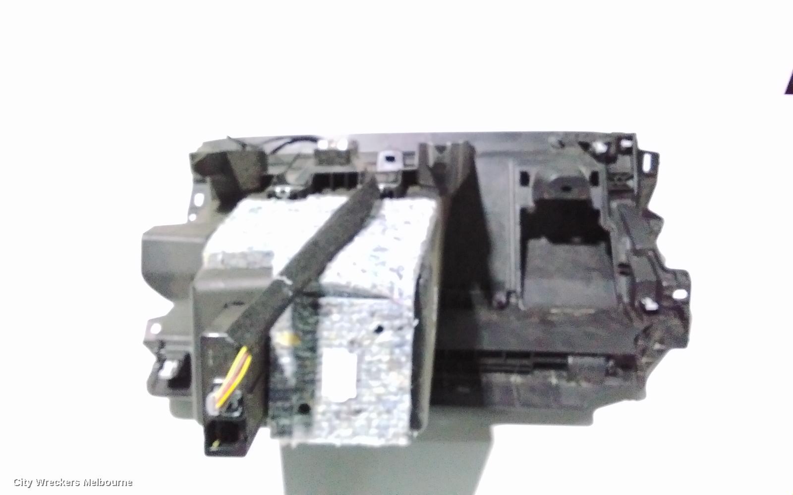 RENAULT MEGANE GLOVE BOX, GEN 4, 06/2016 - 02/2020 - Image 3