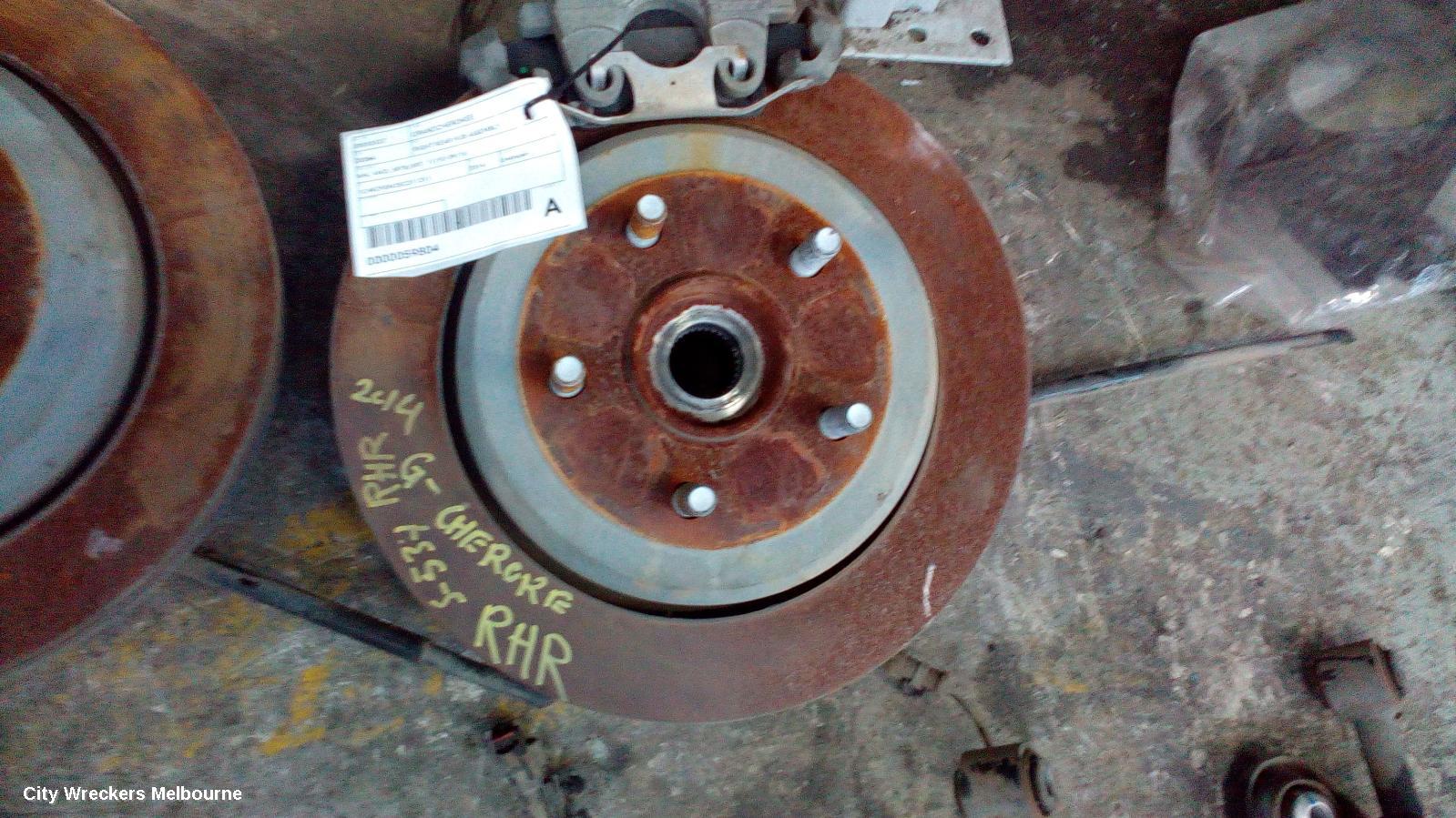 JEEP GRANDCHEROKEE RIGHT REAR HUB ASSEMBLY, WK, 4WD, SRT8/SRT, 11/2010 - 09/2016 - Image 1