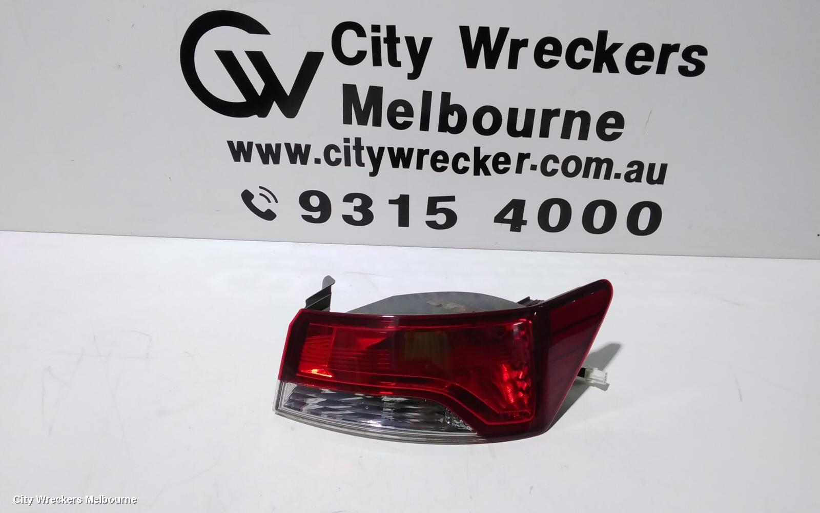 KIA CERATO RIGHT TAILLIGHT, TD, COUPE/KOUP, NON LEDT TYPE, 07/2009 - 09/2011 - Image 1