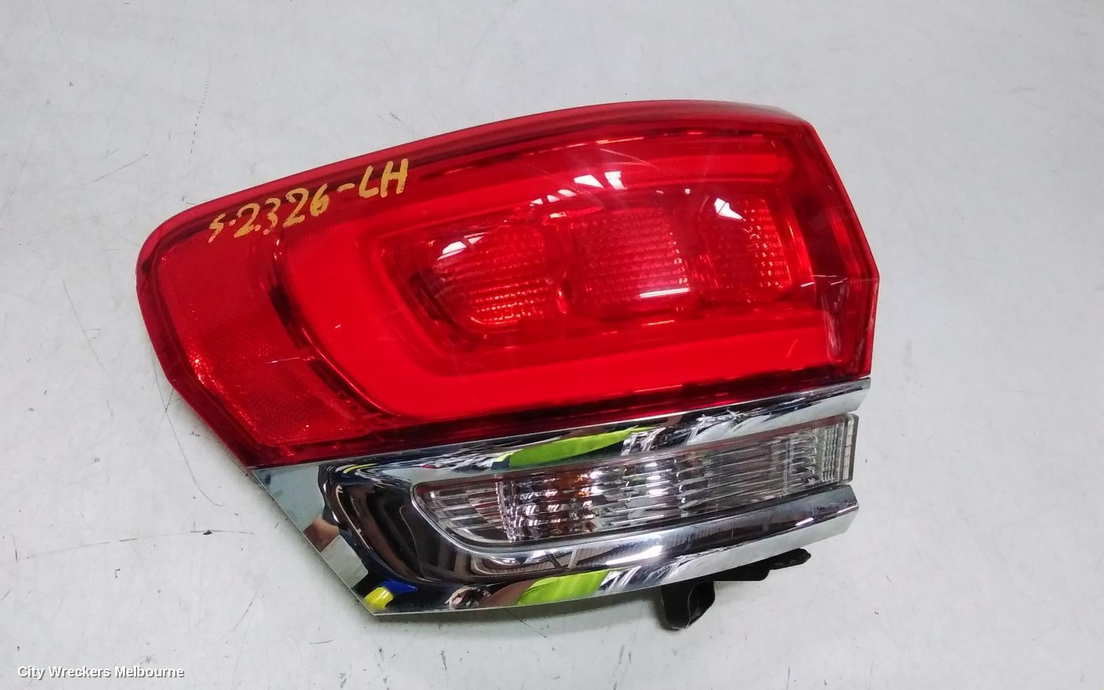 JEEP GRANDCHEROKEE LEFT TAILLIGHT, WK, LAREDO/OVERLAND/LIMITED, W/ CHROME BEZEL, 04/2013 - 02/2022 - Image 2