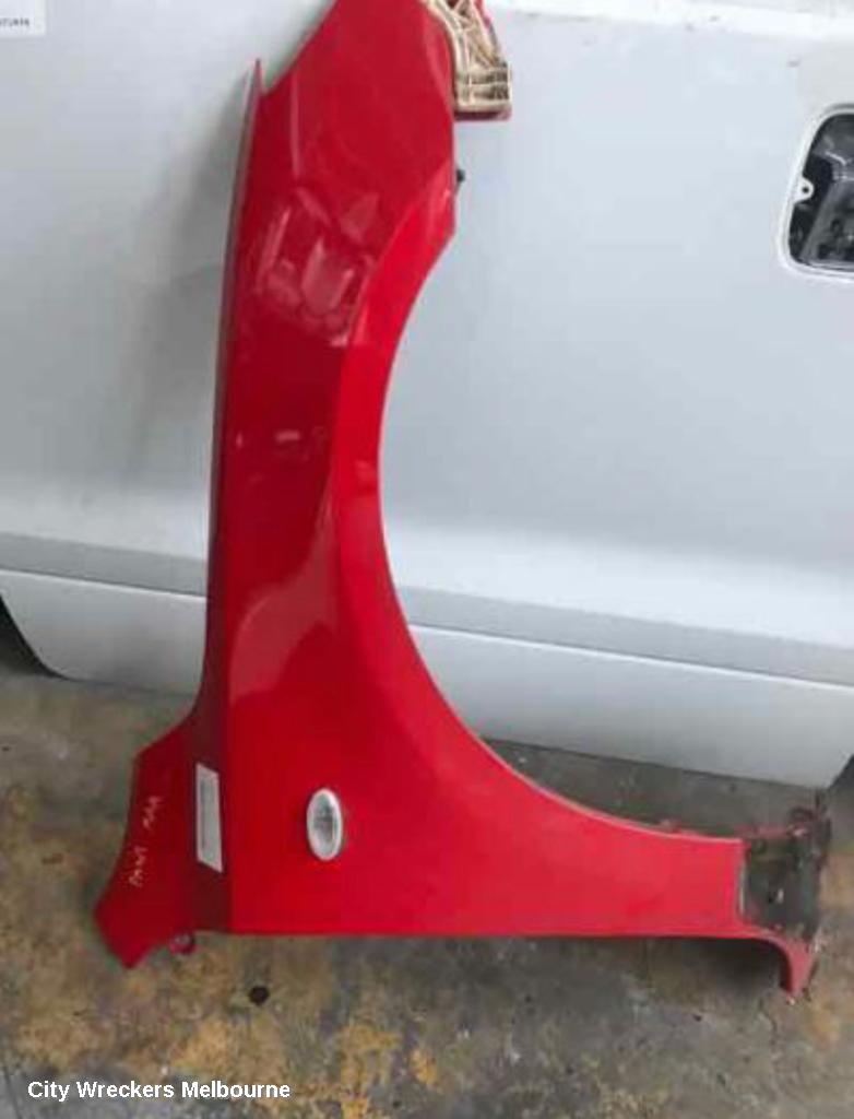 MAZDA 3 RIGHT GUARD, BK, HATCH, W/ SKIRT TYPE, 10/2003 - 04/2009 - Image 1
