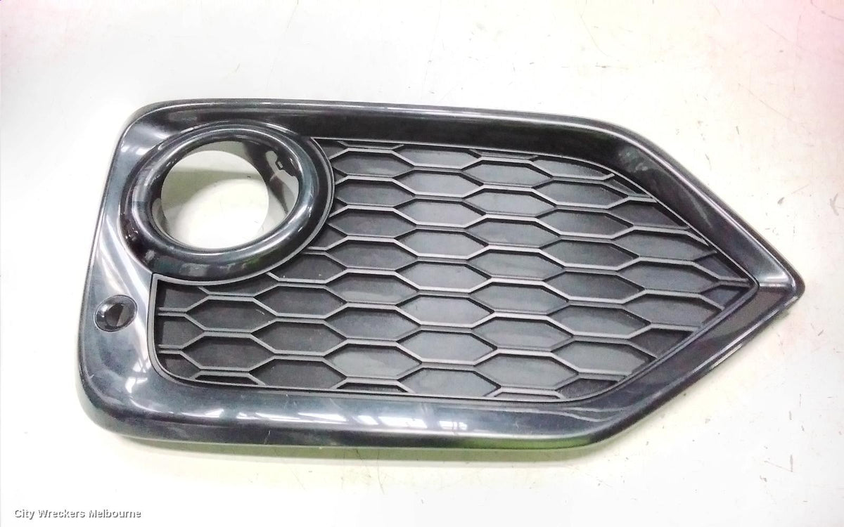 HONDA CIVIC LEFT INDICATOR/FOG/SIDE, BUMPER FOGLAMP, 10TH GEN, SEDAN/HATCH, HALOGEN TYPE, 05/2016 - 08/2021 - Image 3