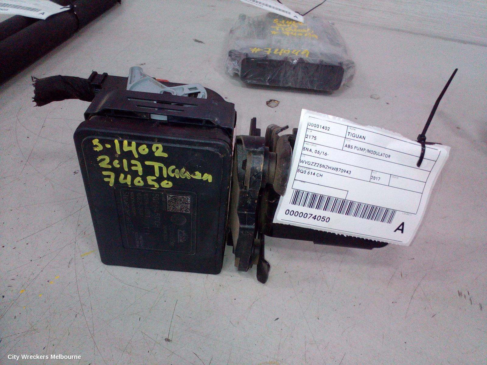VOLKSWAGEN TIGUAN ABS PUMP/MODULATOR, P/N, 5Q0614517BK, 5NA, 06/2016 ONWARDS - Image 3