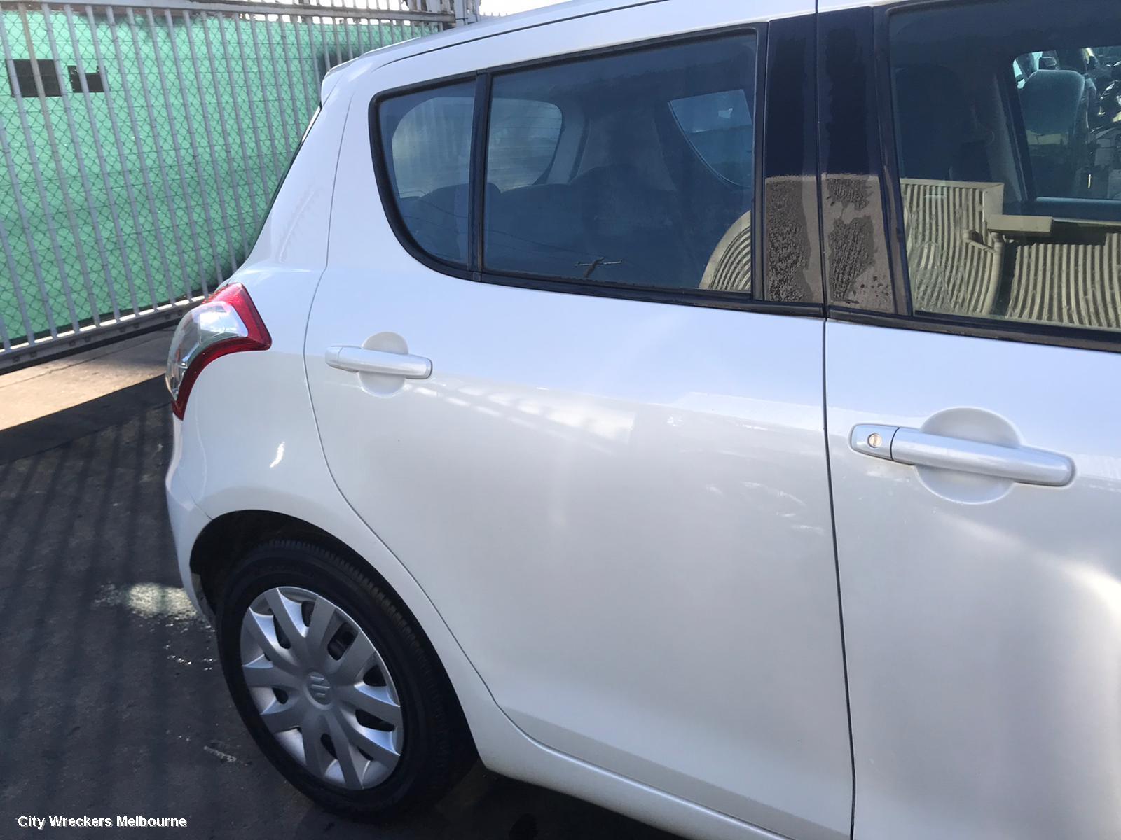 SUZUKI SWIFT LEFT FRONT DOOR, FZ, 08/2010 - 03/2017 - Image 3