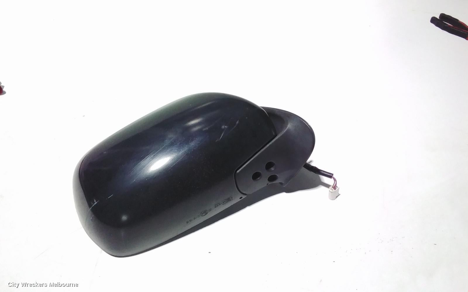 TOYOTA HIACE RIGHT DOOR MIRROR, TRH/KDH, POWER, BLACK (3 WIRE), 03/2005 - 01/2014 - Image 2