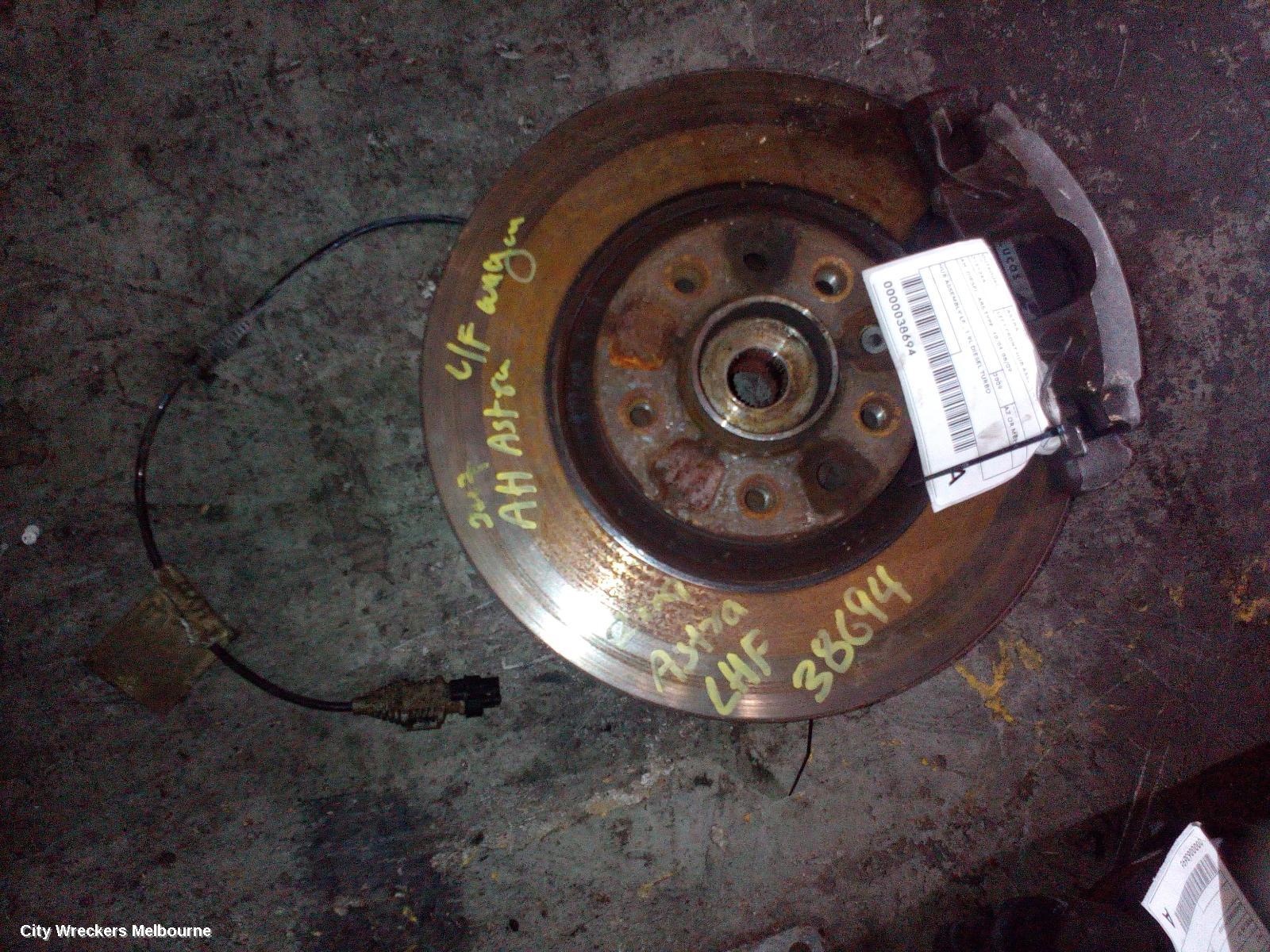 HOLDEN ASTRA LEFT FRONT HUB ASSEMBLY, AH, DIESEL, ABS TYPE, 10/2004 - 08/2009 - Image 1