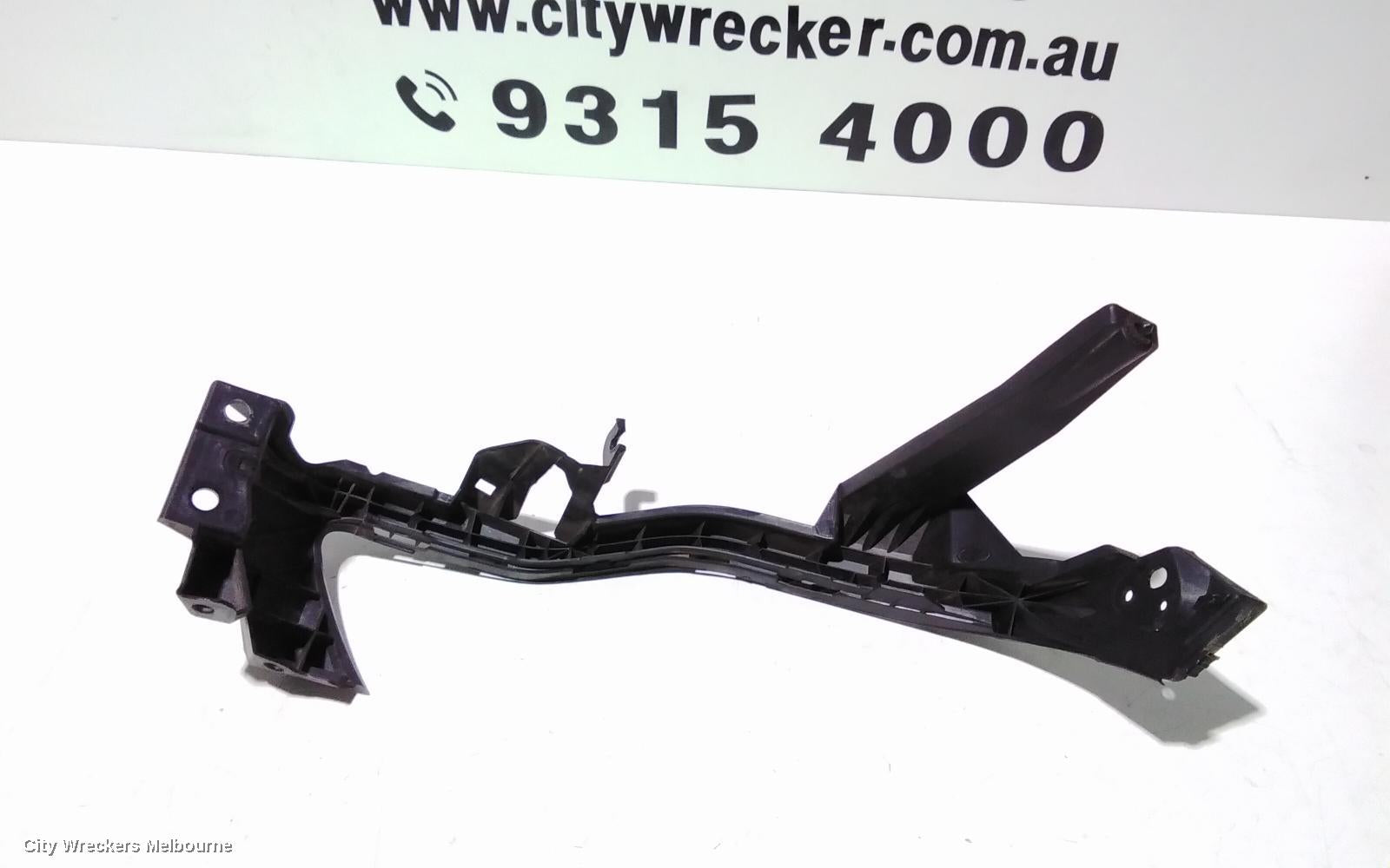 SUBARU IMPREZA, G4, 12/2011 - 10/2016, LHS HEADLIGHT BRACKET : 98613 - Image 3