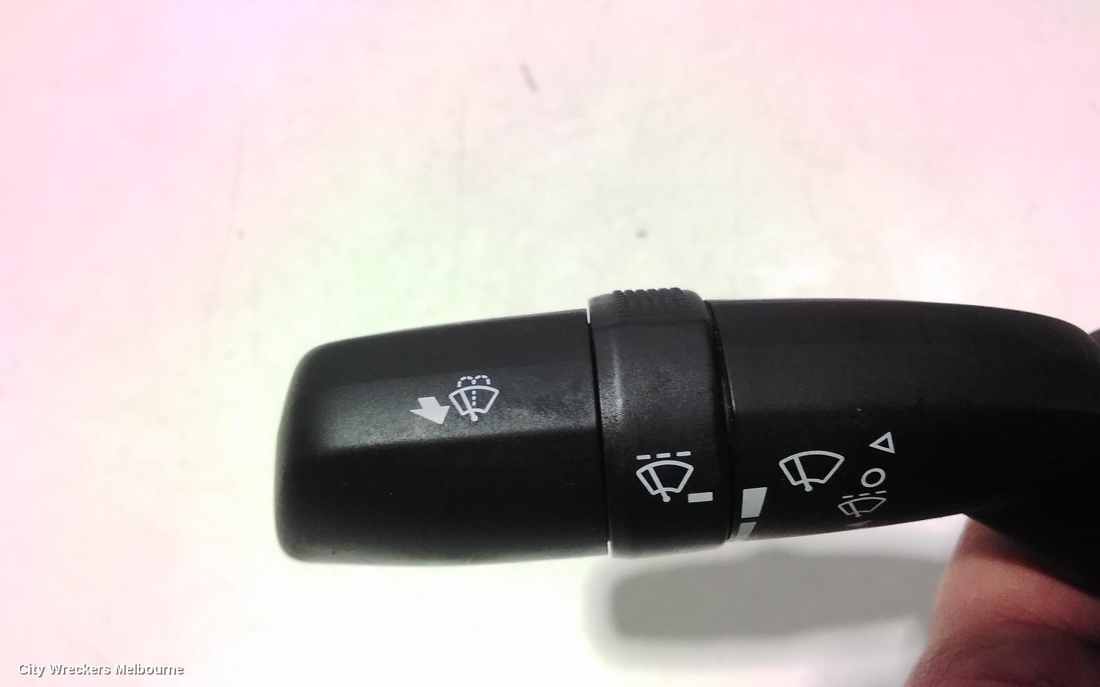 TOYOTA CAMRY COMBINATION SWITCH, WIPER SWITCH, XV70, 09/2017 ONWARDS - Image 3