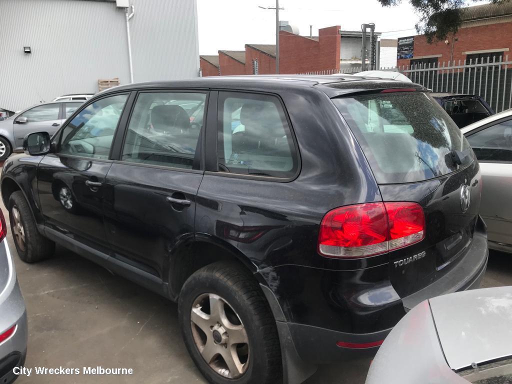 VOLKSWAGEN TOUAREG LEFT GUARD, 7L, 09/2003 - 06/2007 - Image 3