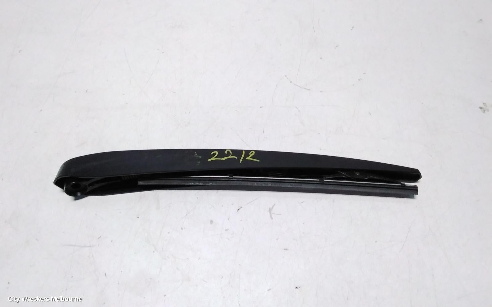 HOLDEN EQUINOX WIPER ARM, TAILGATE, EQ, 09/2017 - 12/2020 - Image 1