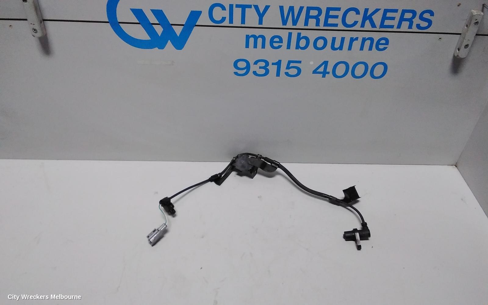 TOYOTA HIACE ABS SENSOR, RH FRONT, TRH/KDH, 03/2005 - 04/2019 - Image 1
