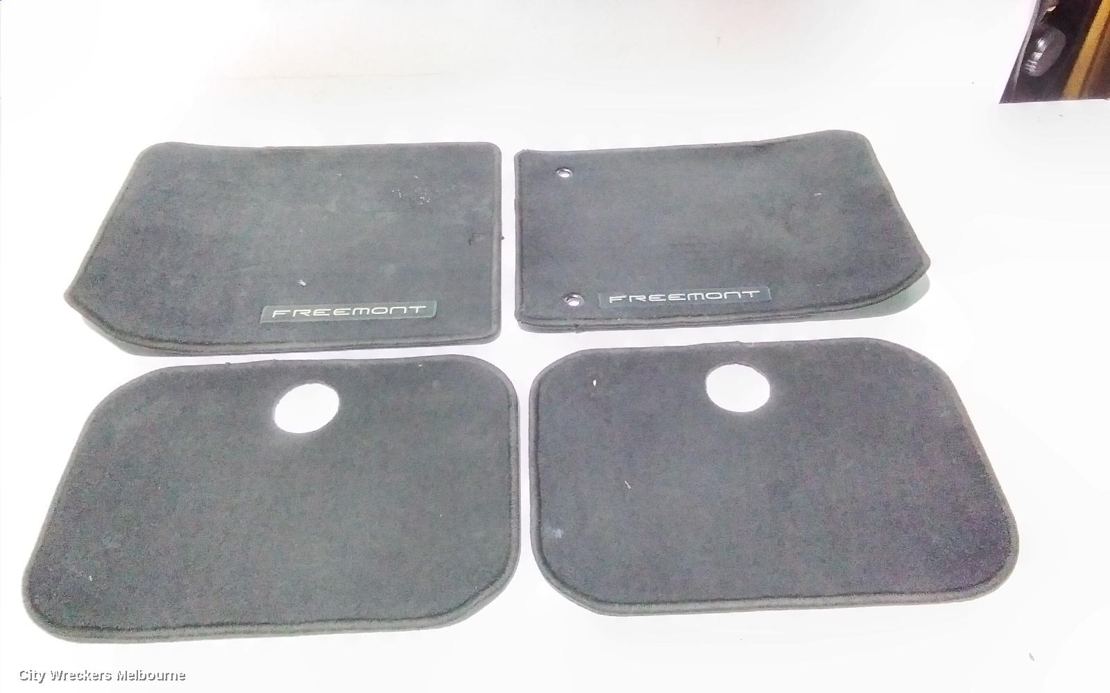 FIAT FREEMONT FLOOR MATS, JF, 04/2013 - 01/2017 - Image 2