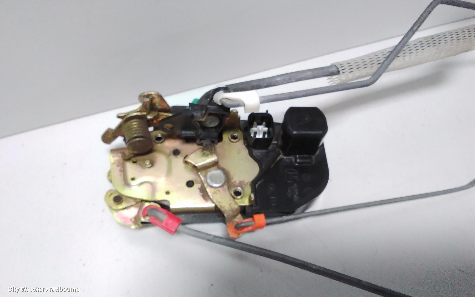 CHRYSLER 300C DOOR/BOOT/GATE LOCK, LEFT FRONT DOOR LOCK, SEDAN/WAGON, 11/2005 - 12/2011 - Image 2