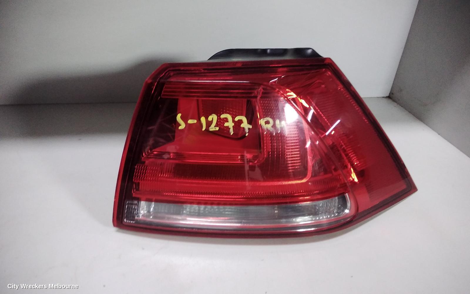 VOLKSWAGEN GOLF RIGHT TAILLIGHT, GEN 7, HATCH, 03/2013 - 03/2017 - Image 1