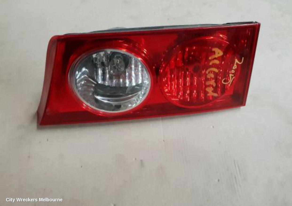 HONDA ACCORD REAR GARNISH, BOOTLID LAMP (LH SIDE), 7TH GEN, CL/EURO (VIN JHMCL), 12/2005 - 03/2008 - Image 1