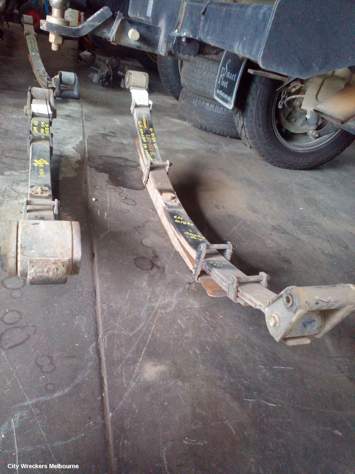 VOLKSWAGEN AMAROK REAR LEAF SPRING, 2H, LH SIDE, 12/2010 ONWARDS - Image 3