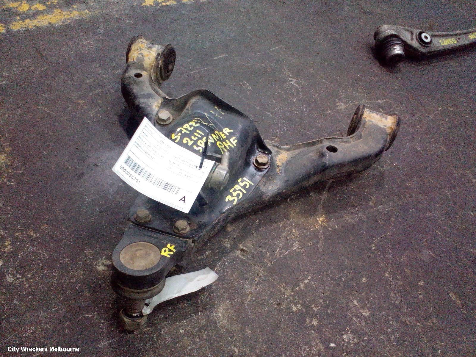 MERCEDES SPRINTER RIGHT FRONT LOWER CONTROL ARM, SINGLE WHEEL TYPE, NCV3, 10/2006 - 04/2018 - Image 2