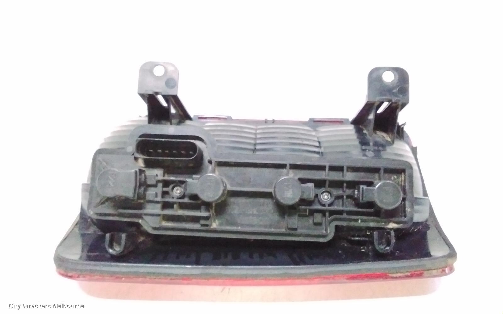 VOLKSWAGEN CADDY LEFT TAILLIGHT, 2K, 12/2004 - 08/2010 - Image 2