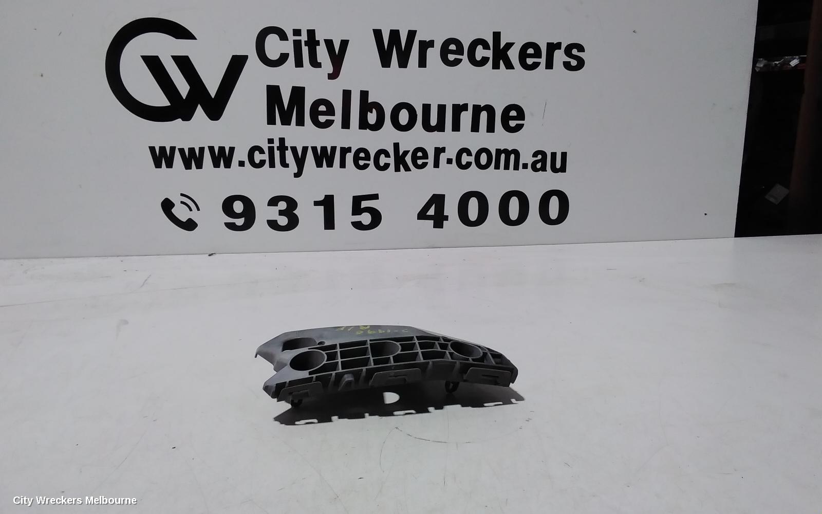 TOYOTA TARAGO, XR50, 03/2006 - 06/2020, BAR SLIDER RHF: 101413 - Image 1