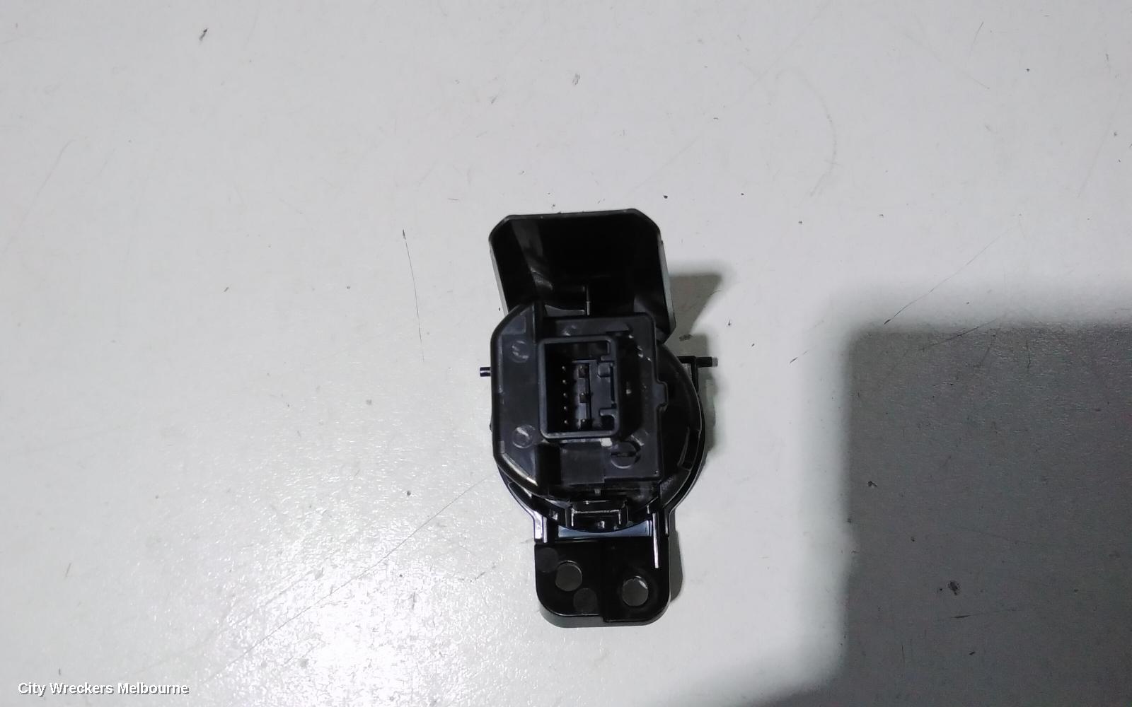 TOYOTA CAMRY, XV50, 12/2011 - 05/2015, 28428-TMIMB3  START STOP BUTTON: 84225 - Image 2