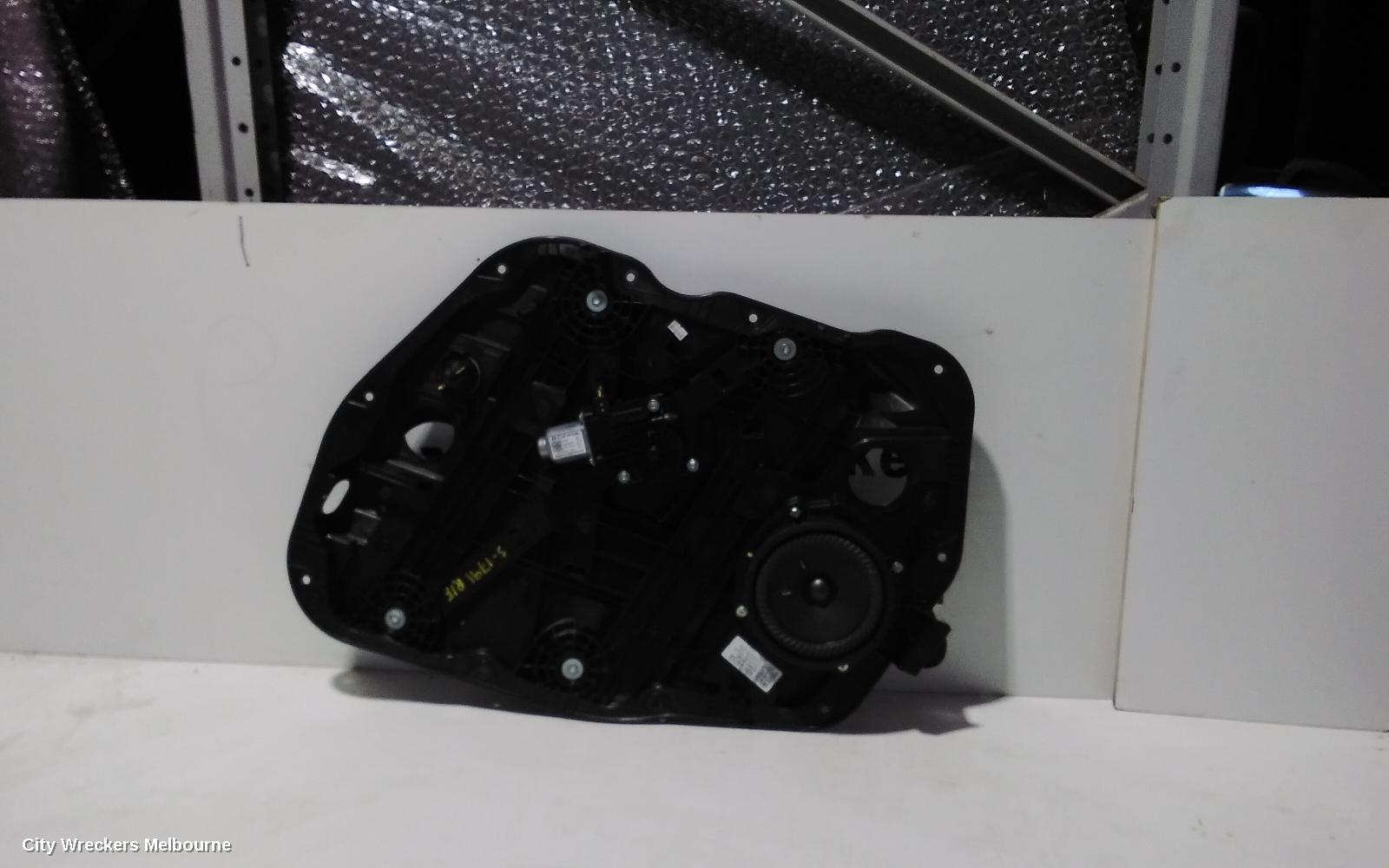 KIA SELTOS RIGHT FRONT WINDOW REG/MOTOR, SP2, 07/2019 ONWARDS - Image 1