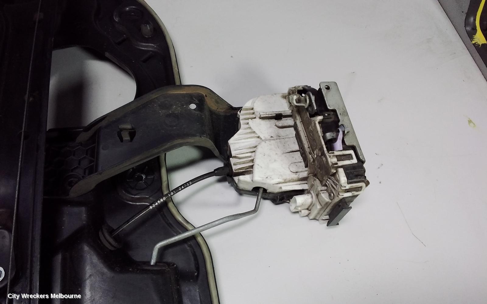 JEEP GRANDCHEROKEE DOOR/BOOT/GATE LOCK, RIGHT FRONT DOOR LOCK, WK, 11/2010 ONWARDS - Image 1