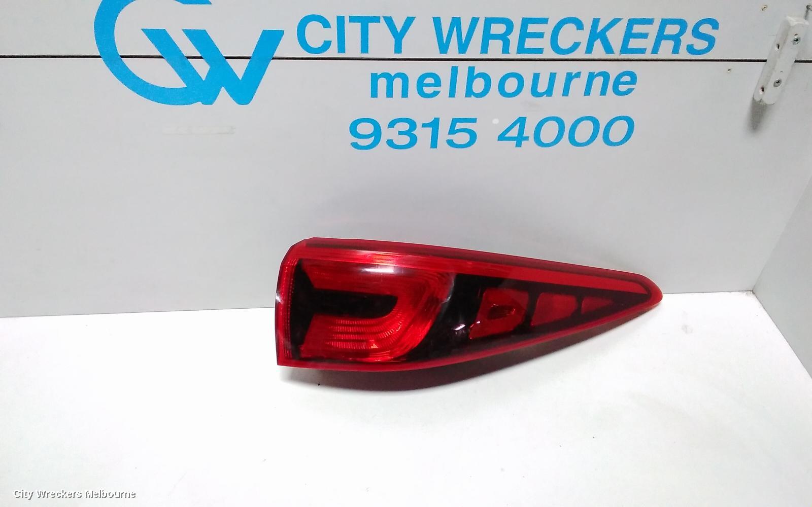 KIA SPORTAGE RIGHT TAILLIGHT, QL, IN BODY, NON LED TYPE, 10/2015 - 04/2018 - Image 2