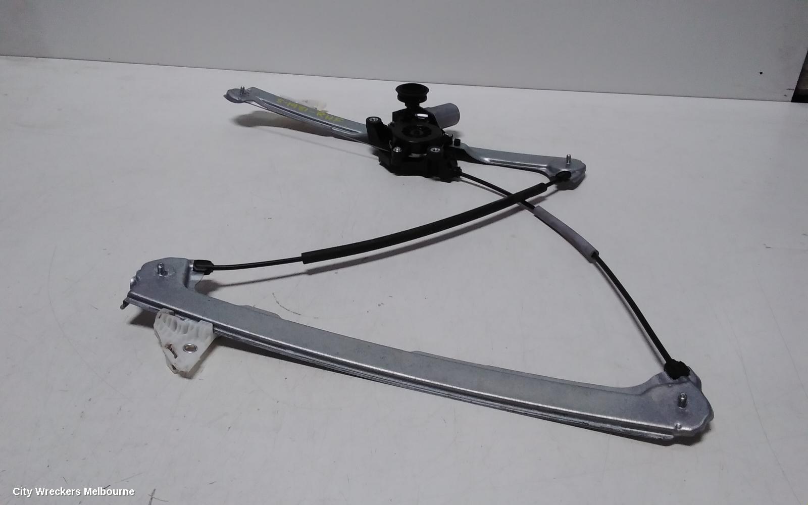MAZDA 3 RIGHT FRONT WINDOW REG/MOTOR, REG ASSY (REG AND MOTOR), BP, 03/2019 ONWARDS - Image 3