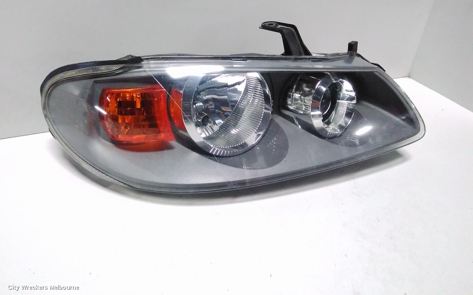 NISSAN PULSAR RIGHT HEADLAMP, N16, HATCH, 1 PIECE H/LAMP + C/LIGHT, GREY BACKING TYPE, 06/2001 - 12/2005 - Image 3