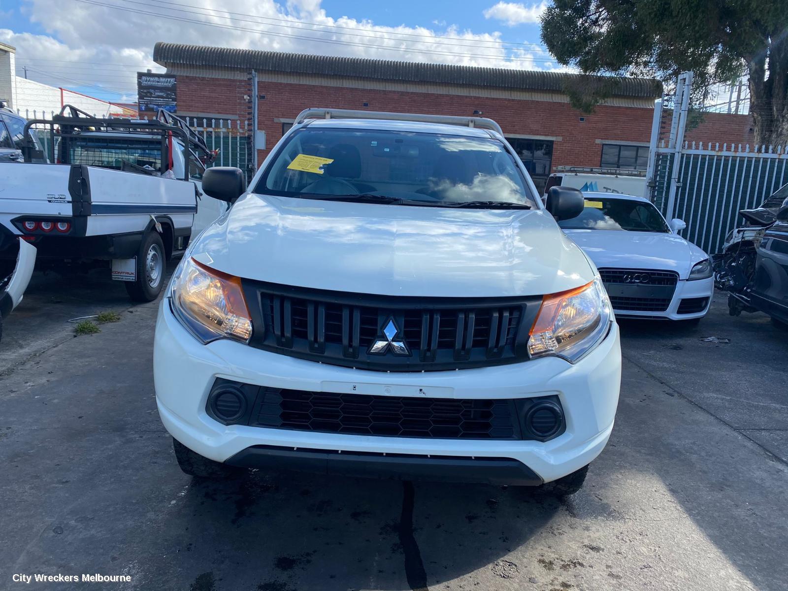MITSUBISHI TRITON LEFT FRONT DOOR WINDOW, SINGLE/DUAL CAB, MQ, 04/2015 ONWARDS - Image 2