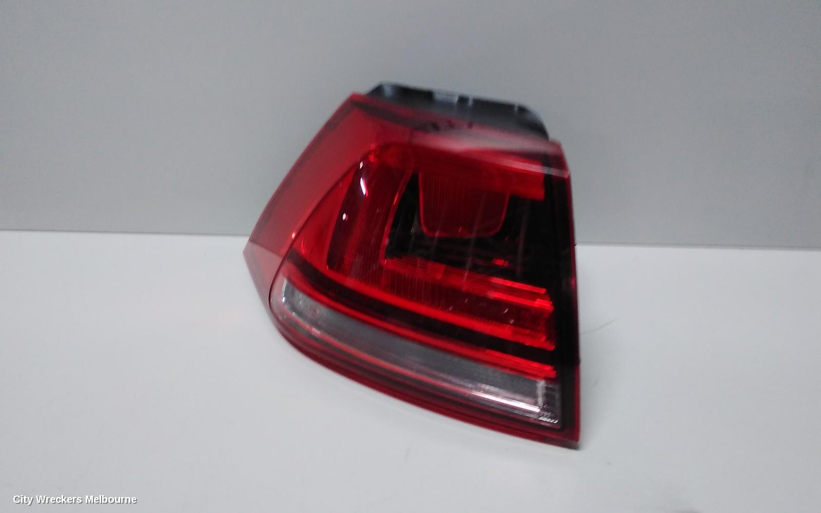 VOLKSWAGEN GOLF LEFT TAILLIGHT, GEN 7, HATCH, STANDARD, NON LED TYPE, 03/2013 - 03/2017 - Image 3