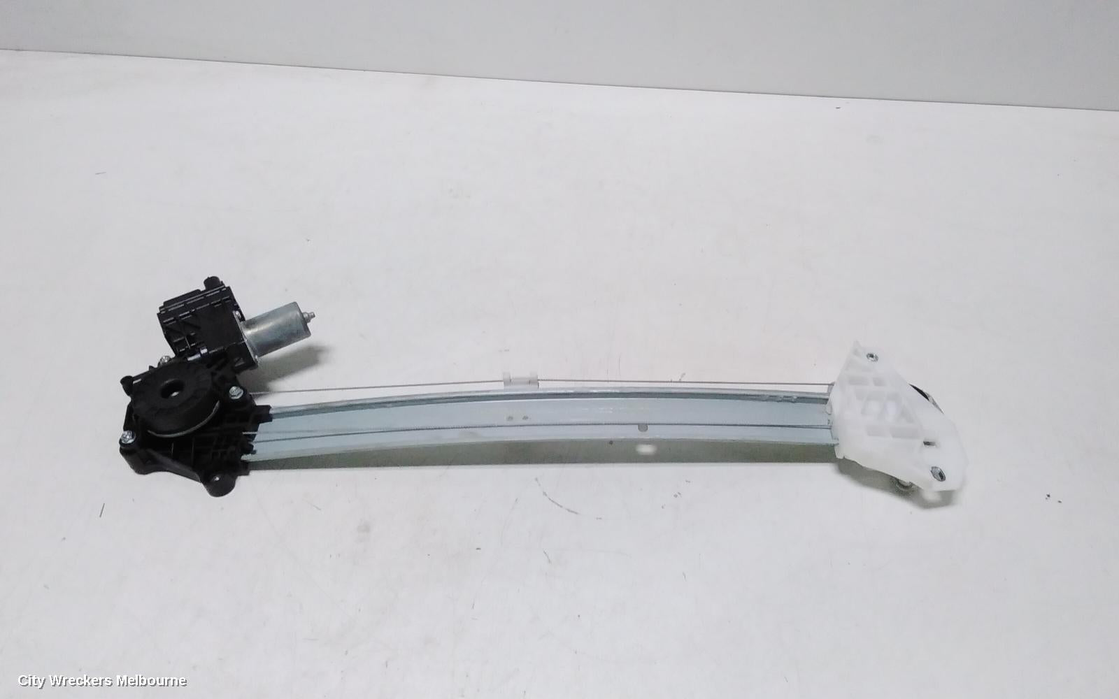 SUBARU XV LEFT FRONT WINDOW REG/MOTOR, G5X, DOOR REG ASSY (REG AND MOTOR), 03/2017 - 06/2023 - Image 2