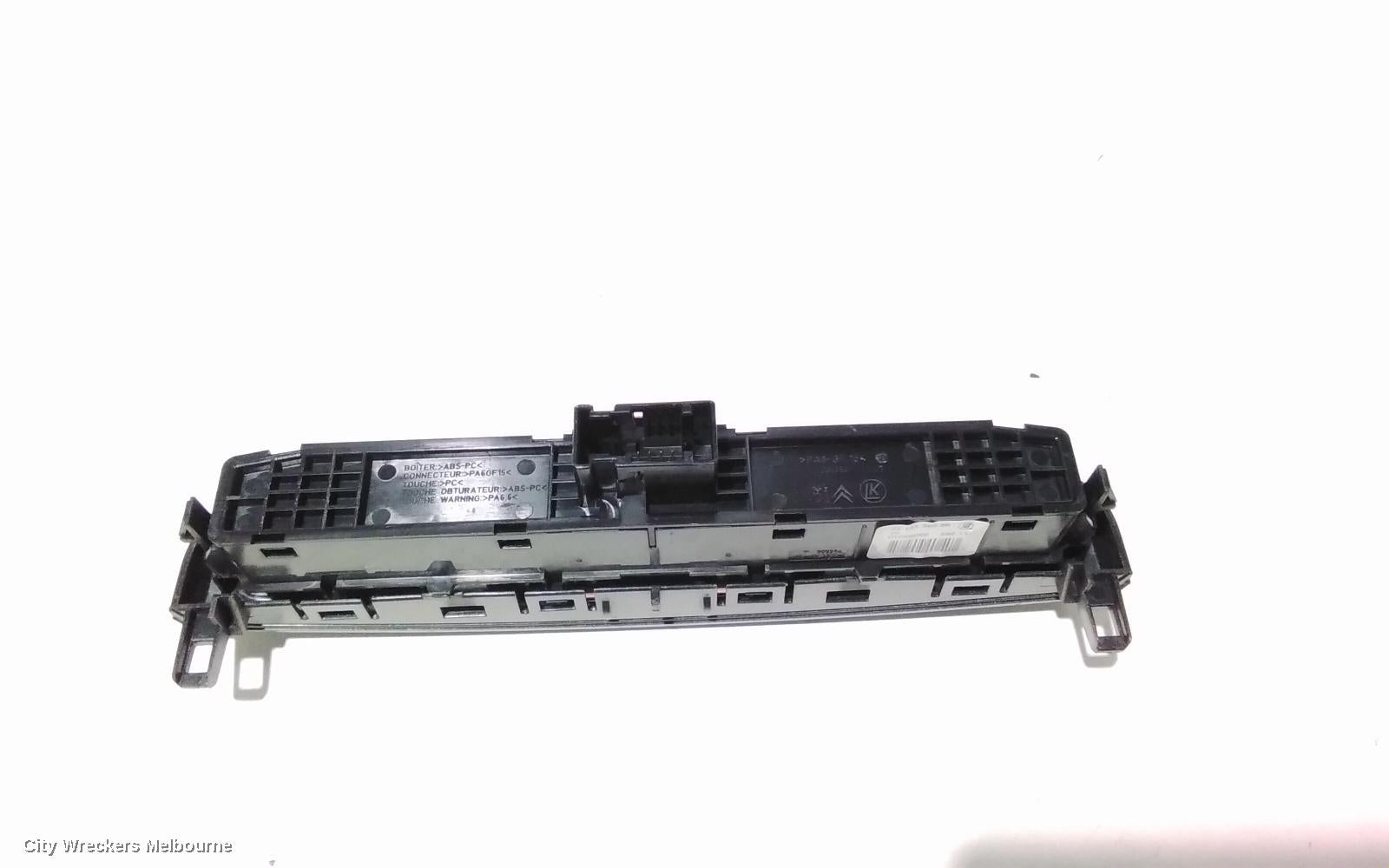 PEUGEOT 308, T7, 09/2007 - 01/2014, HAZARD LIGHT SWITCHES: 93441 - Image 3