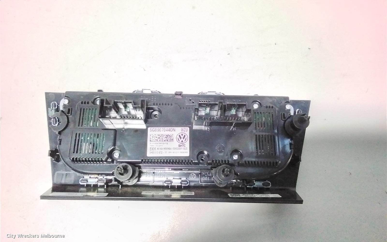 VOLKSWAGEN PASSAT HEATER/AC CONTROLS, B8/MK7, FRONT, NON HEATED SEATS TYPE, 06/2015 - 10/2019 - Image 3