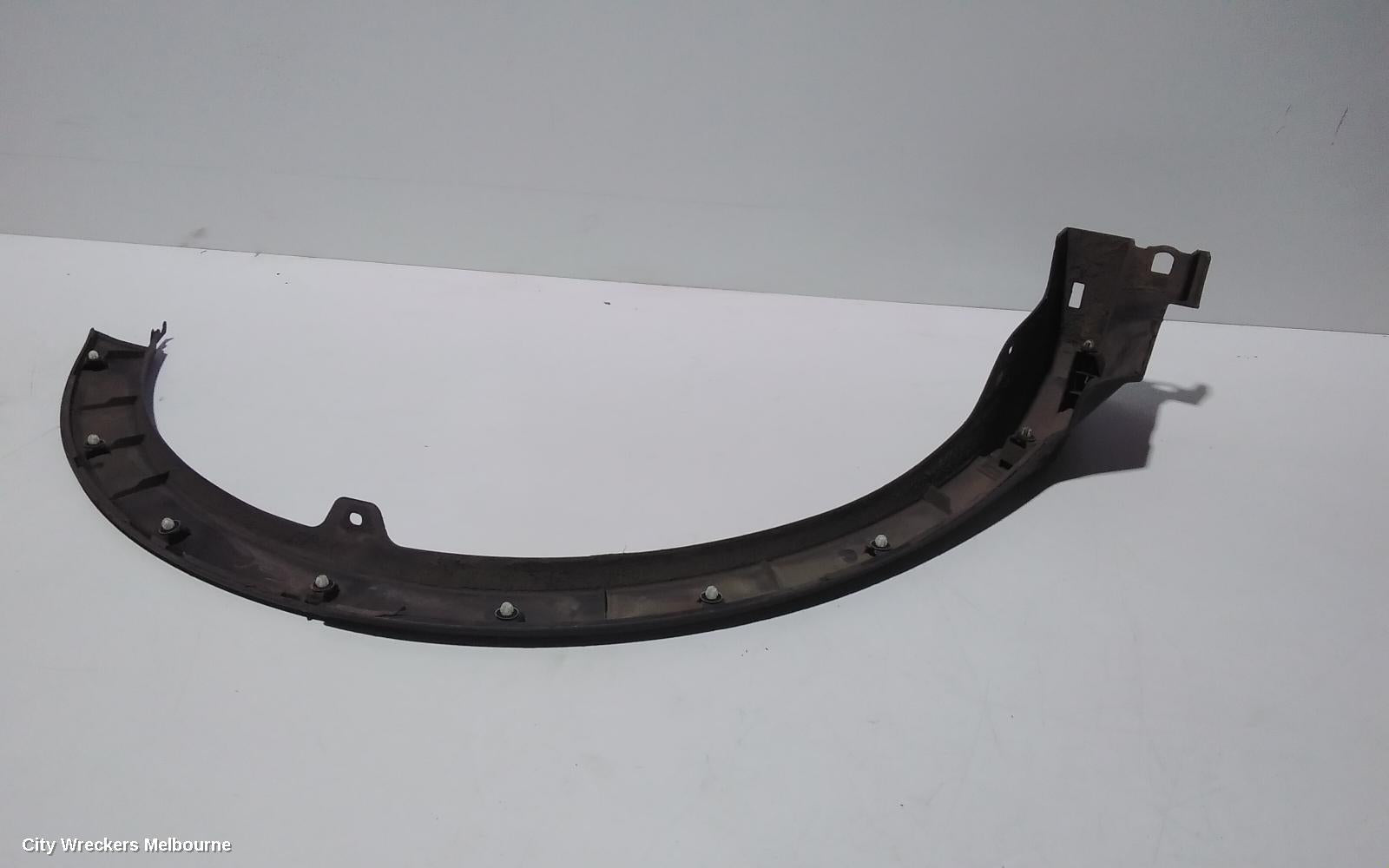 TOYOTA RAV4 WHEEL ARCH FLARE, RH REAR, XA40, 10/2015 - 11/2018 - Image 3
