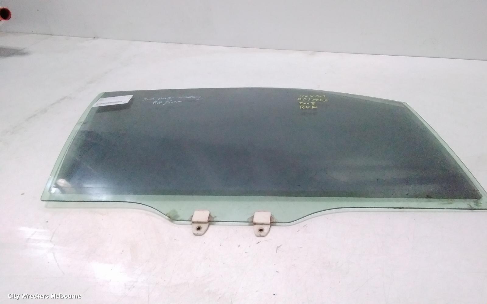 HONDA ODYSSEY RIGHT FRONT DOOR WINDOW, RA, 04/2000 - 06/2004 - Image 3