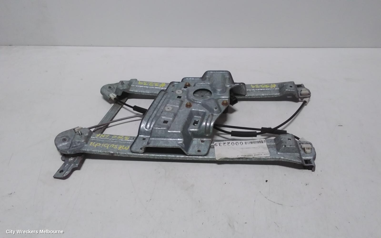 MITSUBISHI 380 LEFT FRONT WINDOW REG/MOTOR, DB, ELECTRIC, 09/2005 - 03/2008 - Image 1