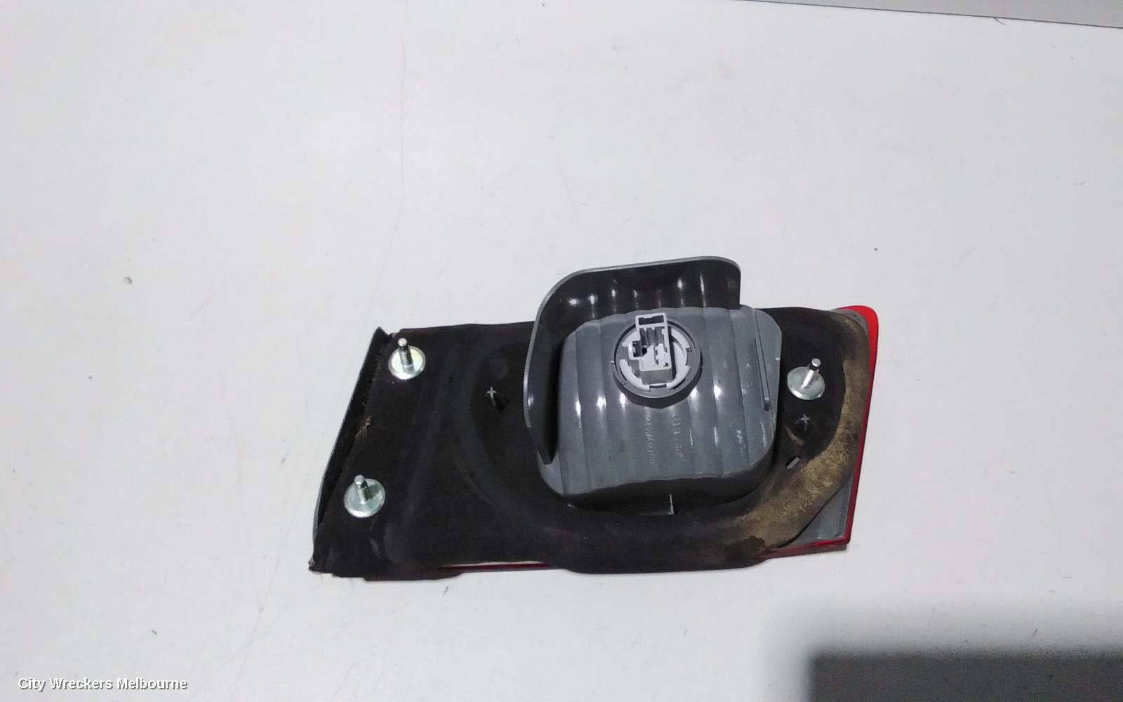 HONDA ACCORD REAR GARNISH, BOOTLID LAMP (LH SIDE), 8TH GEN, EURO (VIN JHMCU), 06/2008 - 06/2011 - Image 3