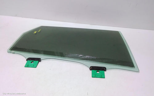 AUDI Q7 RIGHT REAR DOOR WINDOW, 4M, 07/2015 ONWARDS - Image 1