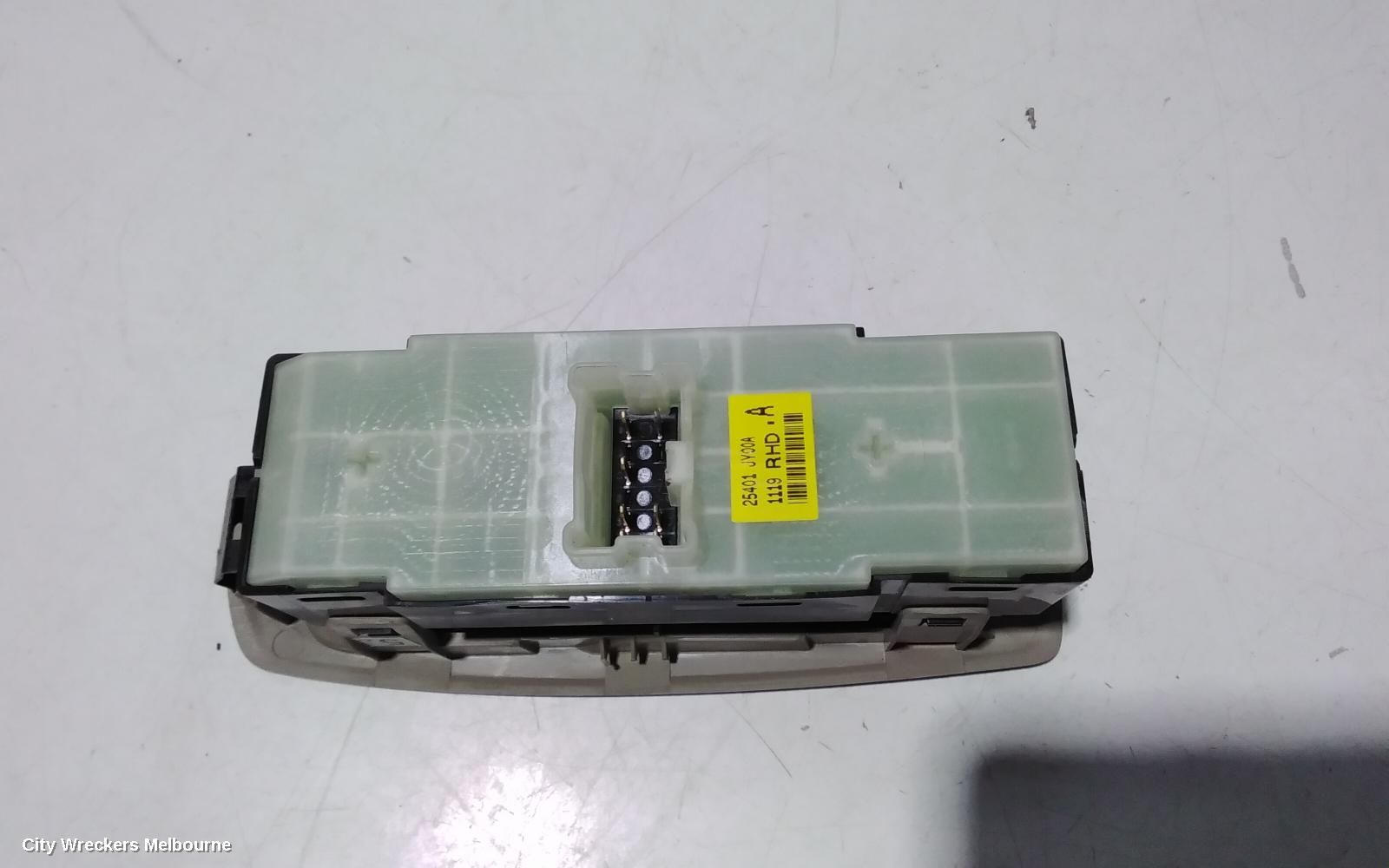 RENAULT KALEOS PWR DR WIND SWITCH, RH FRONT (MASTER SWITCH), H45, 07/2011 - 04/2016 - Image 2