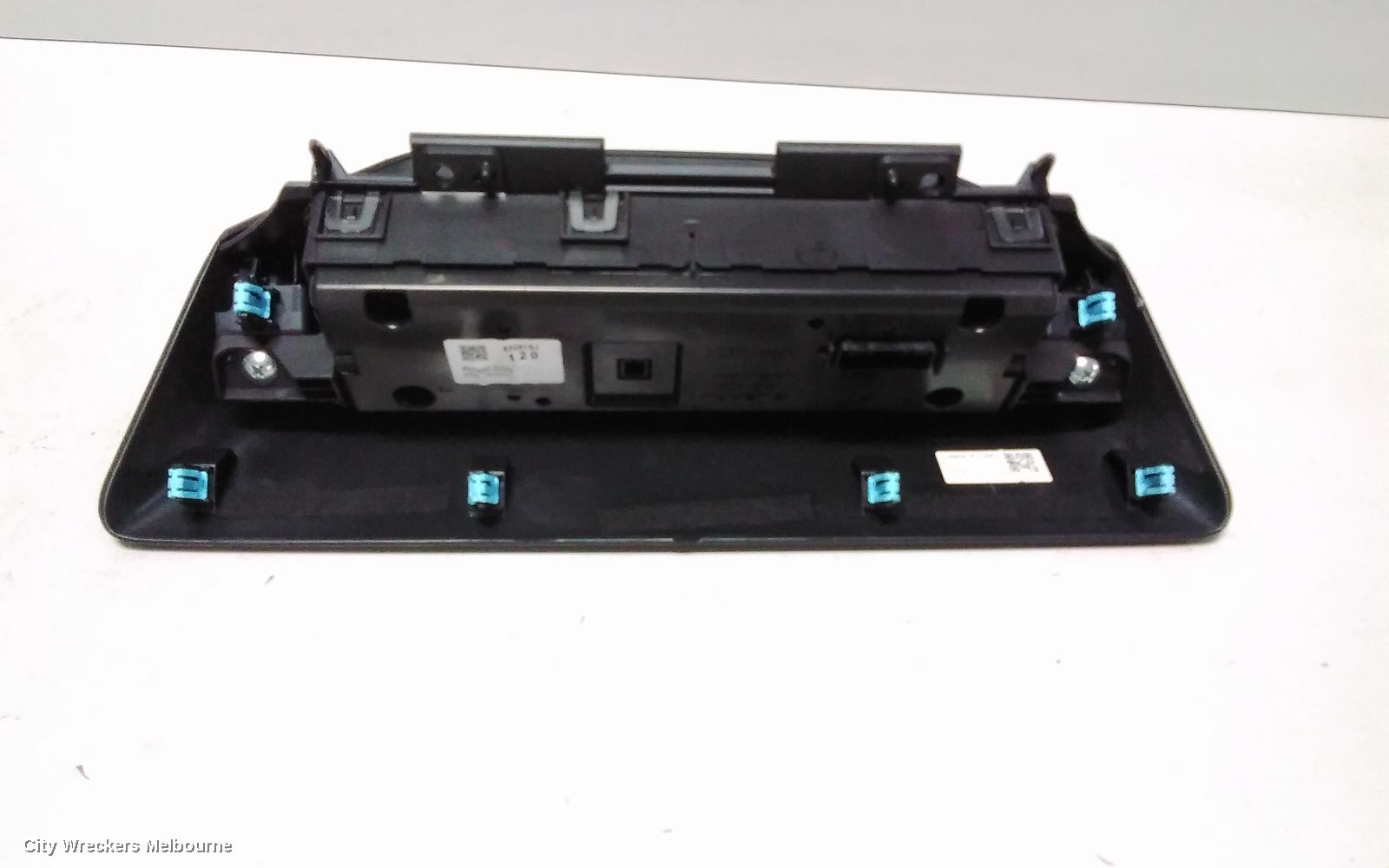 SUBARU FORESTER CLOCK, SK, 08/2018 - 11/2024 - Image 3