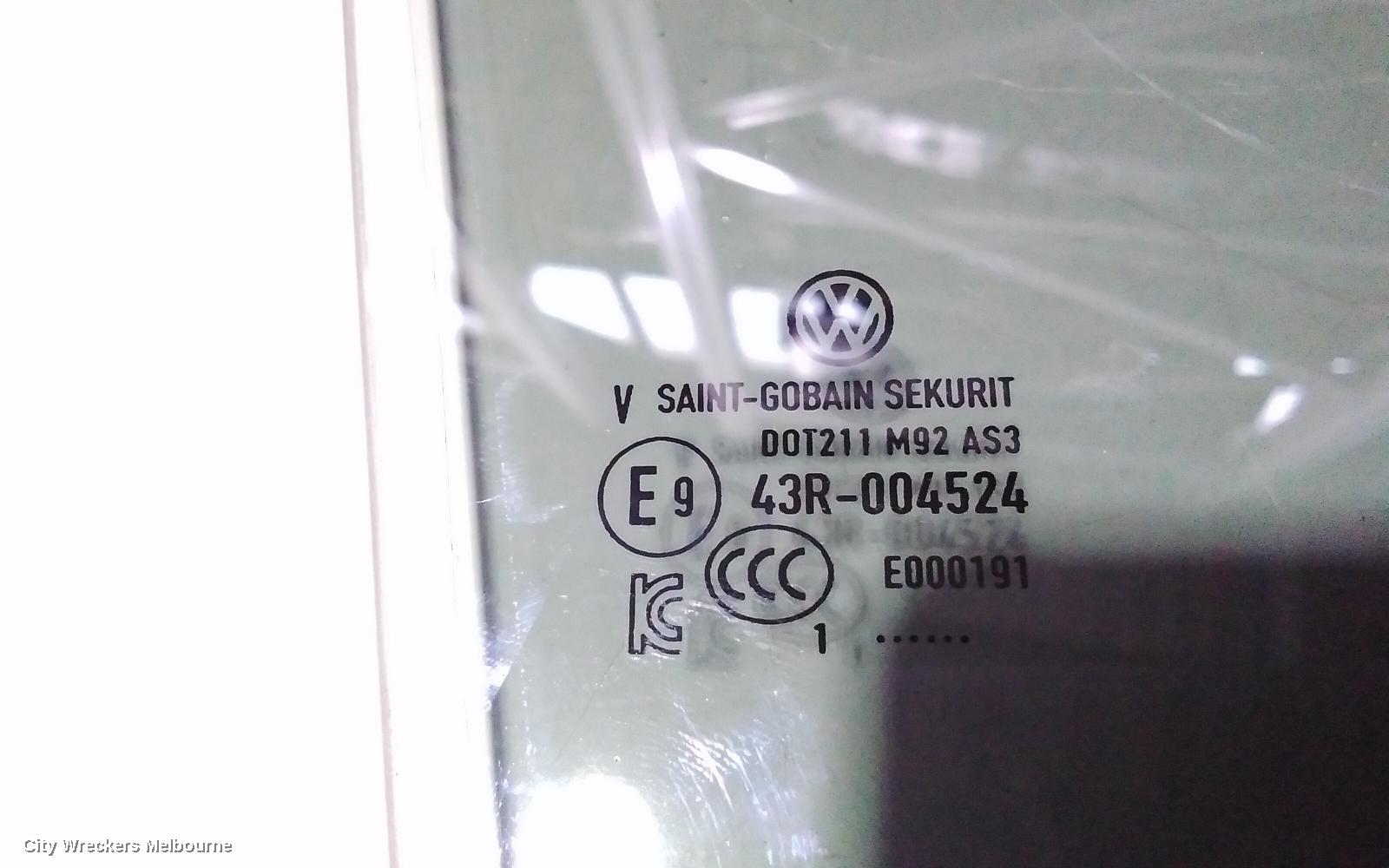 VOLKSWAGEN T-ROC RIGHT FRONT DOOR WINDOW, A1, 03/2020 - 12/2025 - Image 2